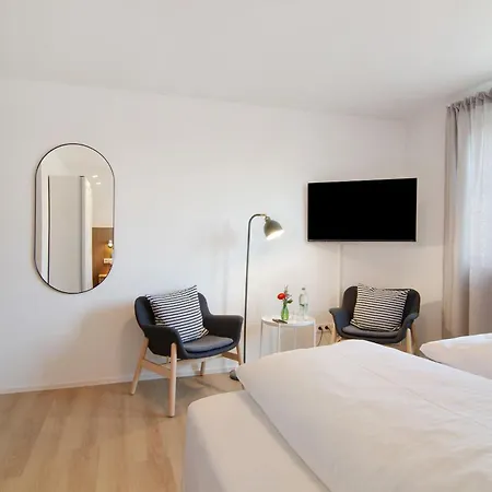 Konukevi Gaestehaus Schwert 3*