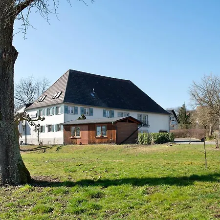 Konukevi Gaestehaus Schwert 3*