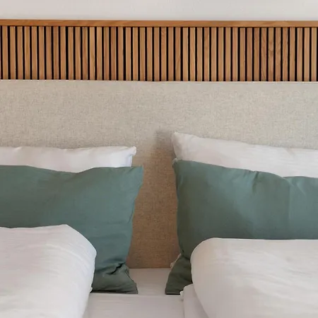 Konukevi Gaestehaus Schwert 3*