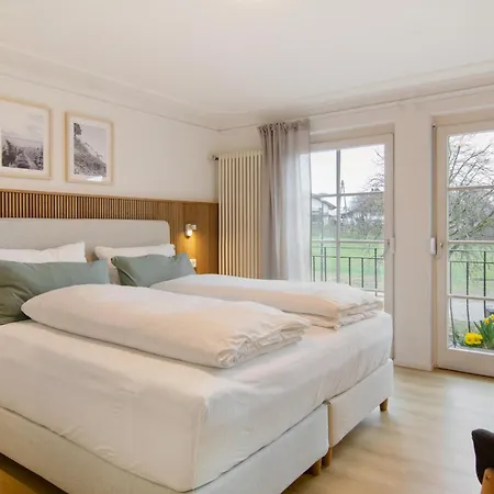 Konukevi Gaestehaus Schwert 3*